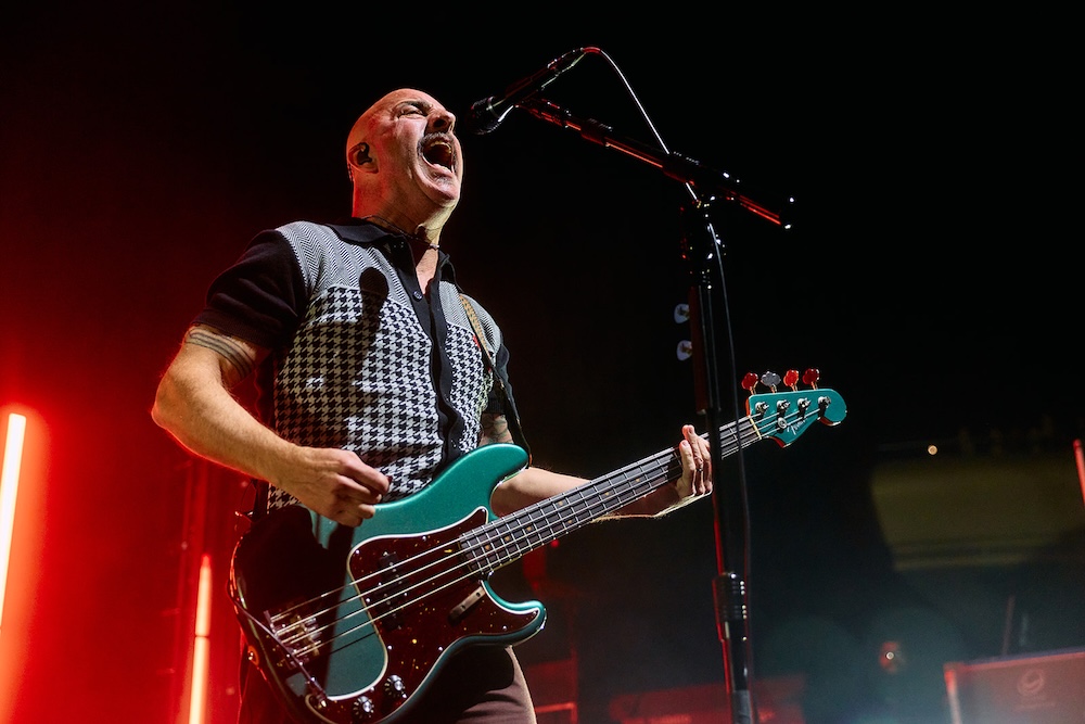 Live Shots: Rise Against and Alkaline Trio set a fire for Masonic crowd — Santa Cruz Arts news