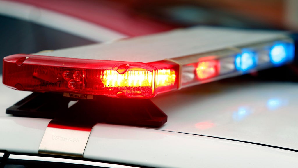 Man arrested after Fairfield home invasion robbery involving shotgun, police say โ CBS Bay Area (KPIX), Santa Cruz Dining news