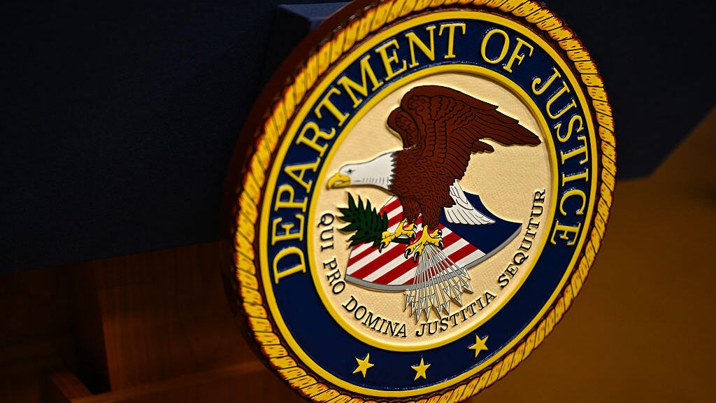 Man eyed Minnesota's Mall of America for attack, pledging allegiance to ISIS, federal prosecutors say — WCCO / CBS Minnesota, Santa Cruz Community news