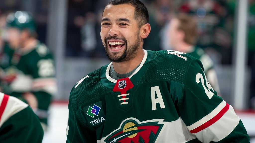 Defenseman Mathew Dumba retiring after 13 NHL seasons with 5 different teams — WCCO / CBS Minnesota, Santa Cruz Sports news