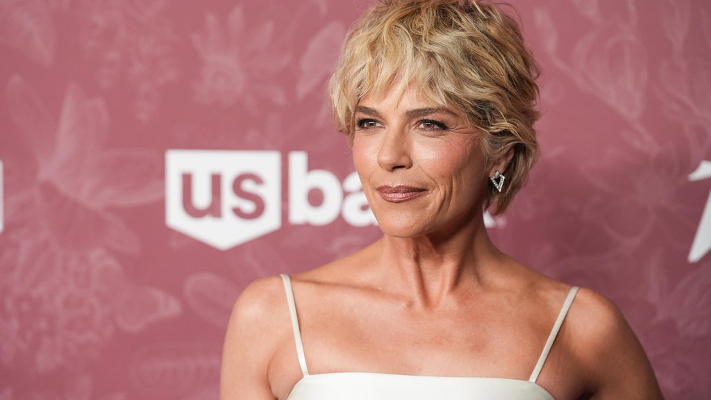 Actress Selma Blair arraigned following arrest for incident related to flight from LAX to JFK — CBS Bay Area (KPIX), Santa Cruz Health news