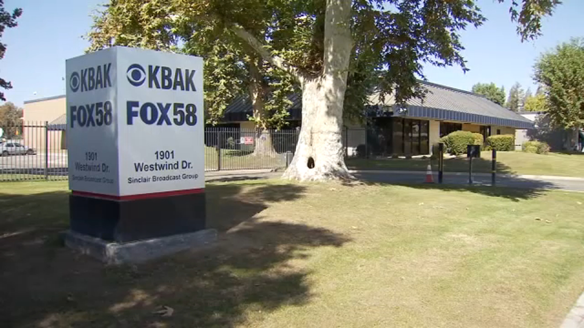 Police investigating shots fired into Bakersfield, California TV news station
— ABC 7 Bay Area