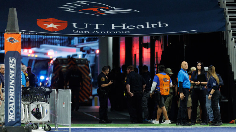 Military member dies after falling while rappelling from Alamodome's ceiling before UTSA vs. Navy game — KENS 5 (San Antonio), Santa Cruz Sports news