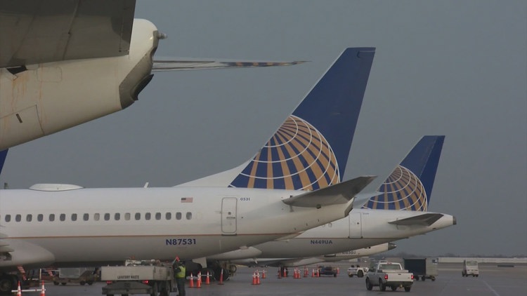 United flight from Grand Cayman to Houston declares emergency, lands safely — KENS 5 (San Antonio), Santa Cruz Community news