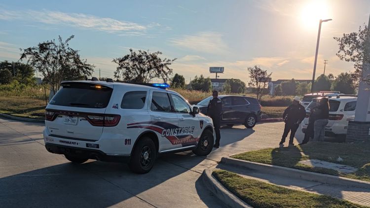 15-year-old riding electric scooter involved in crash near FM 1960, deputies say — KHOU 11 (Houston), Santa Cruz Community news