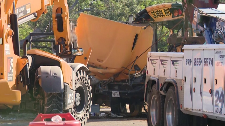KHOU 11 Investigates: Houston-area school districts failed to report bus crashes to TEA — KHOU 11 (Houston), Santa Cruz Schools news