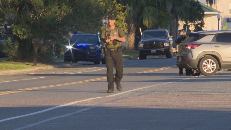 St. Marys businesses deal with lost business after suspicious package investigation — First Coast News Local, Santa Cruz Business news