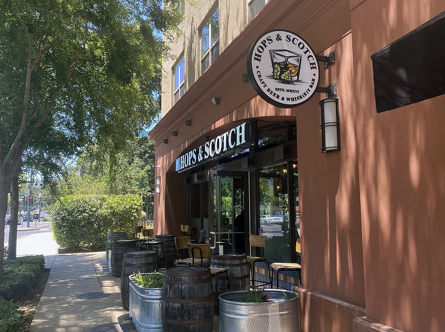 Walnut Creek watering hole shutters — Santa Cruz Dining news