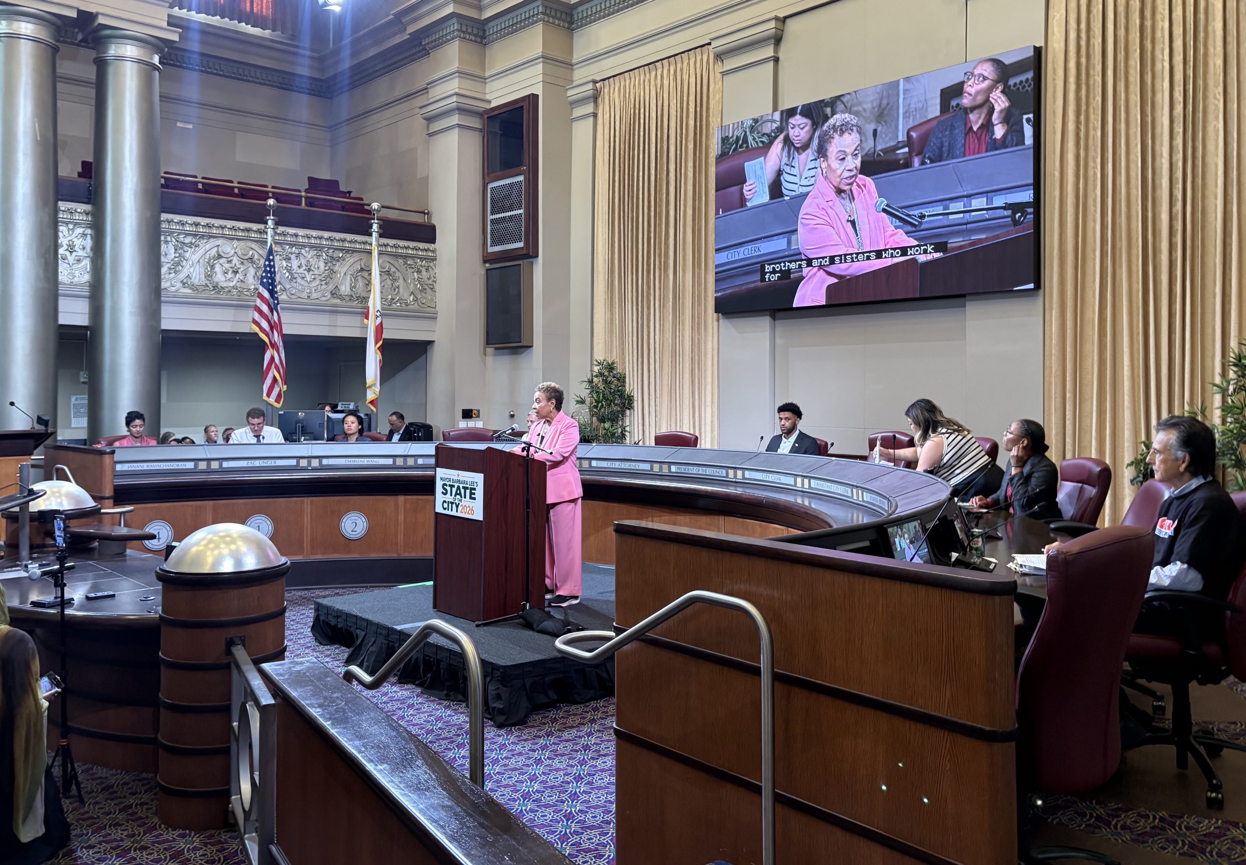 Lee gives upbeat State of the City speech as unions increase pressure for deal — The Oaklandside, Santa Cruz Government news