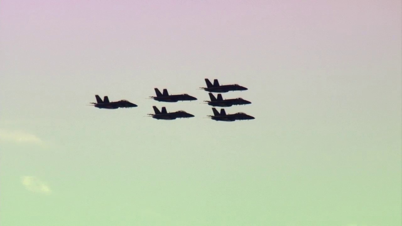 Blue Angels soar over San Francisco Bay despite fog — KTVU FOX 2 Bay Area, Santa Cruz Arts news
