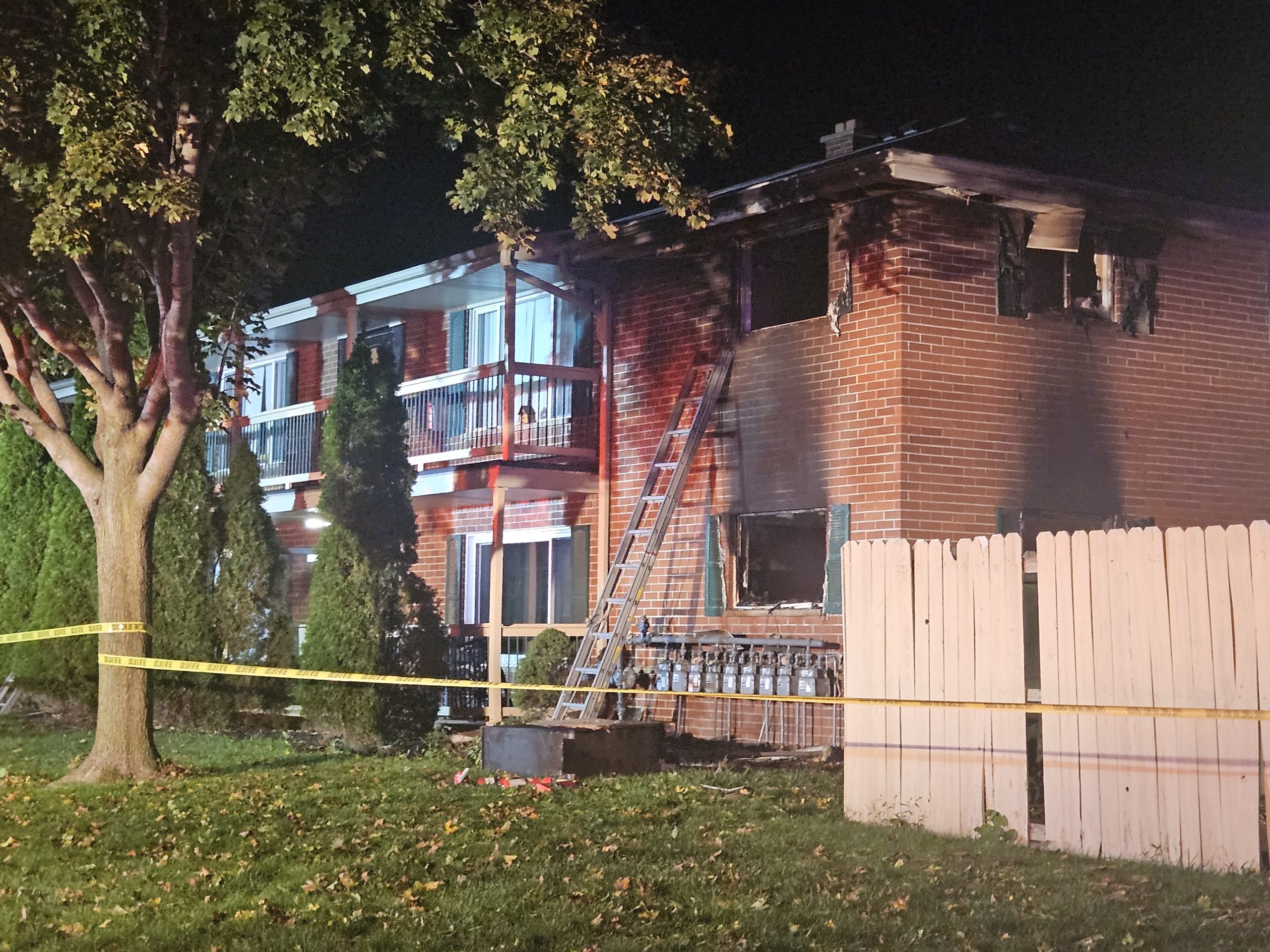 Hartford apartment fire; 12 displaced, 10 pets rescued — FOX 6 News, Santa Cruz Community news