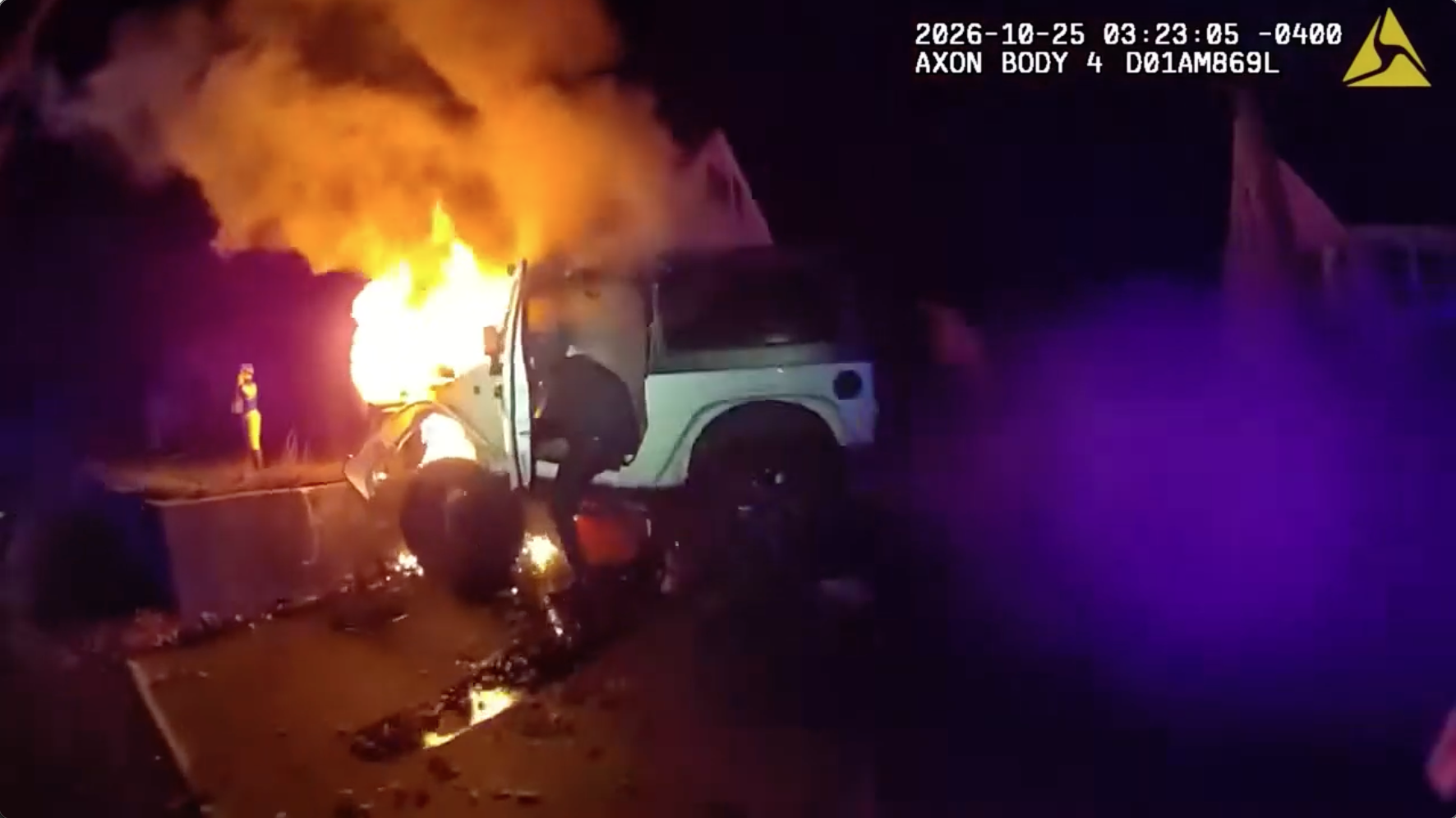 Bodycam video shows police rescuing man from burning Jeep after crash; driver facing multiple charges — KTVU FOX 2 Bay Area, Santa Cruz Community news