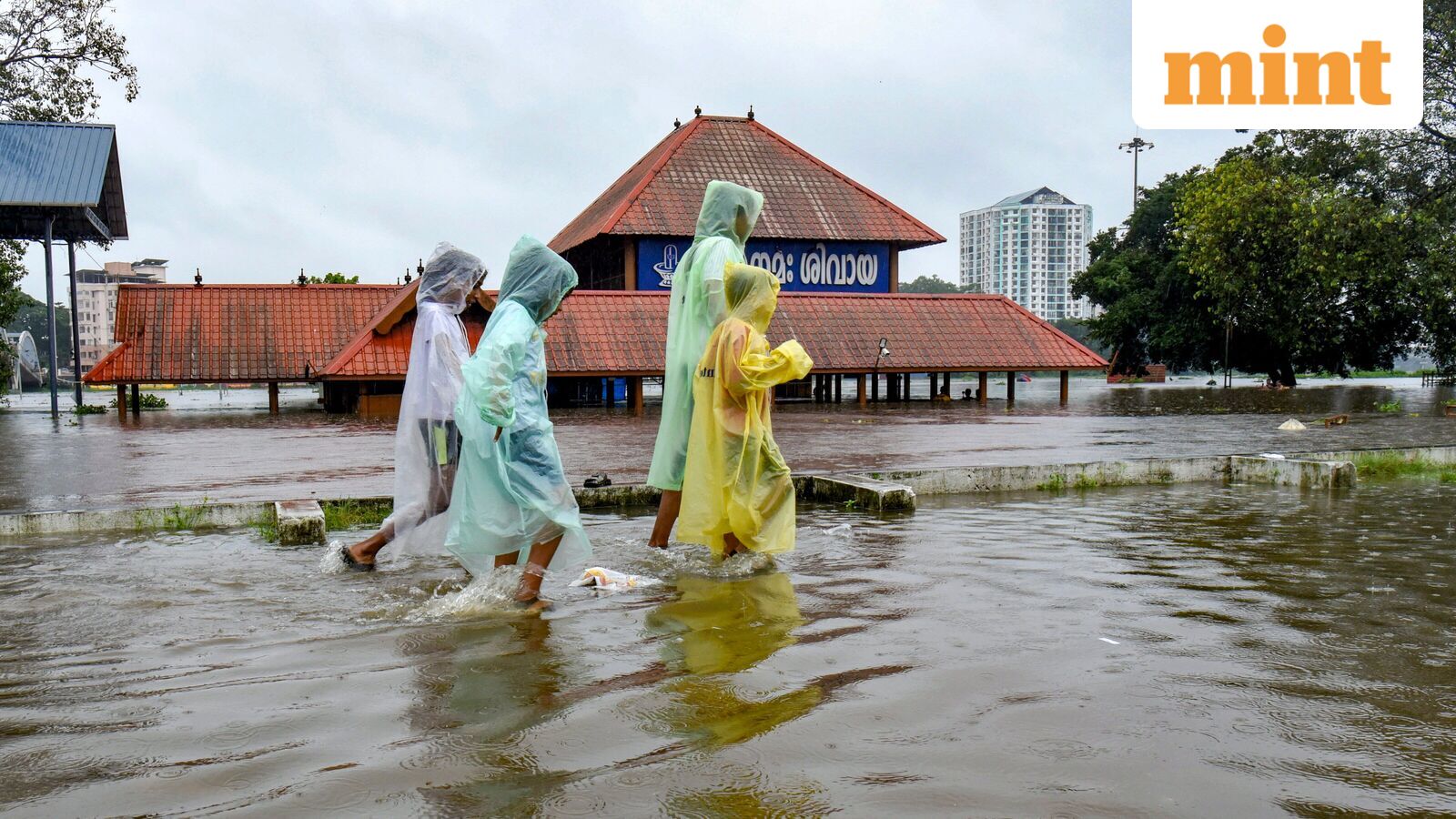 IMD alert for today: Cyclone brewing in Bay of Bengal; heavy rain forecasted for Tamil Nadu, Karnataka — Mint India, Santa Cruz Technology news